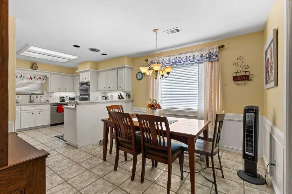 5602 Fountainbridge Ln Houston, TX 77069