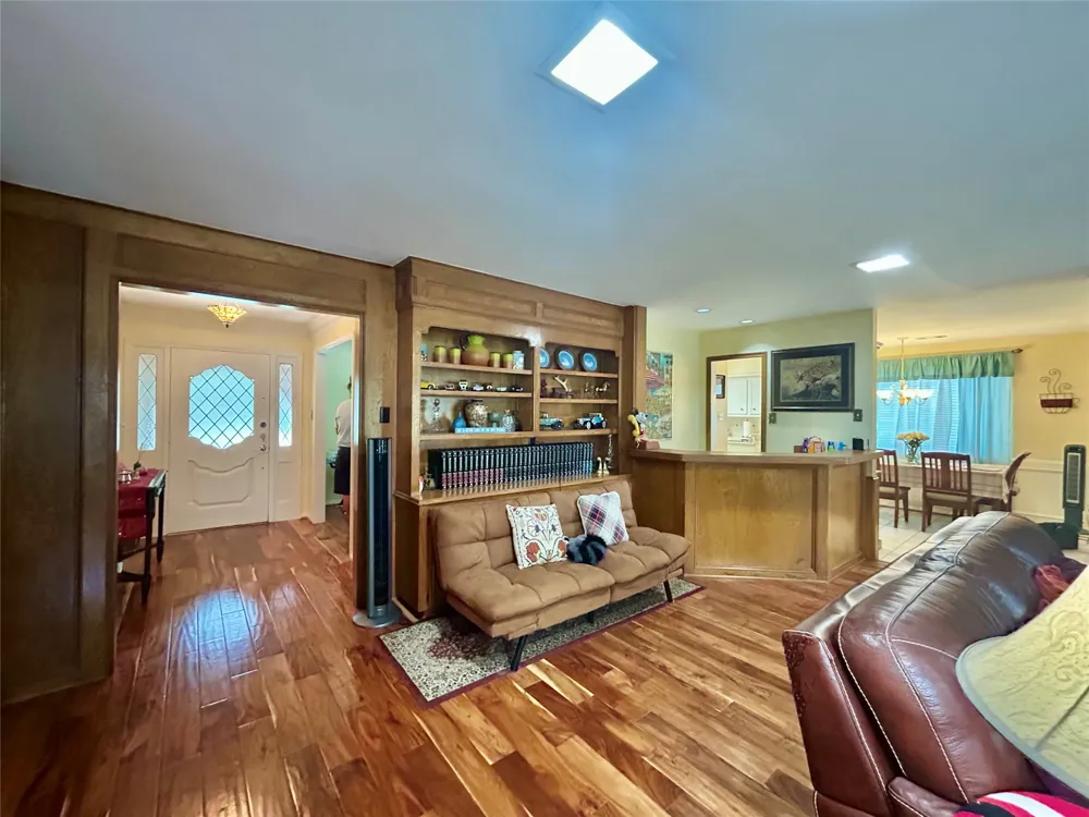 5602 Fountainbridge Ln Houston, TX 77069