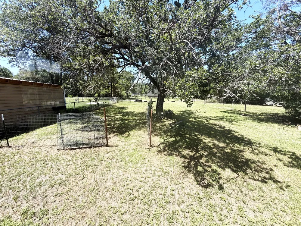 707 E 23rd Street Cisco, TX 76437