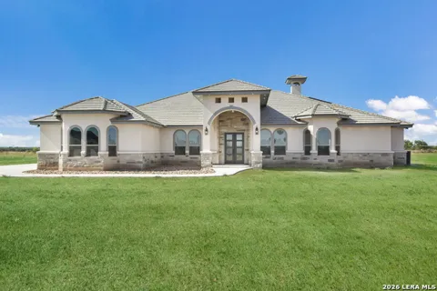 252 Venado Oaks