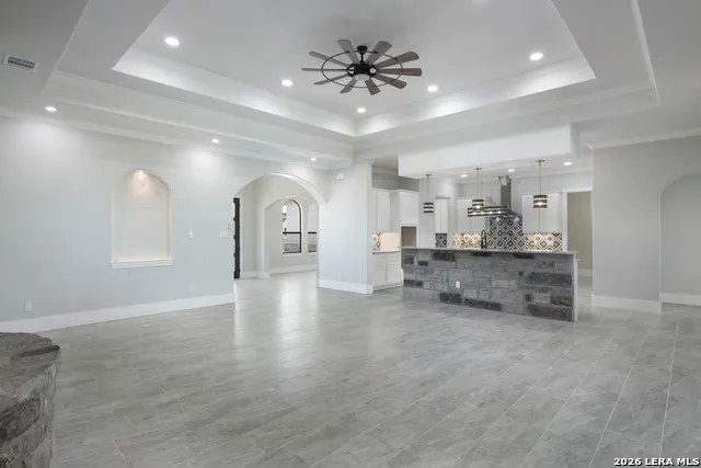 252 Venado Oaks Castroville, TX 78009