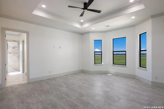 252 Venado Oaks Castroville, TX 78009