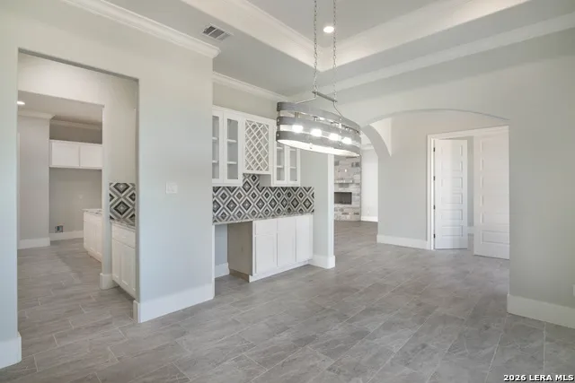 252 Venado Oaks Castroville, TX 78009