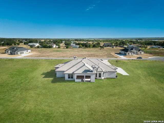 252 Venado Oaks Castroville, TX 78009