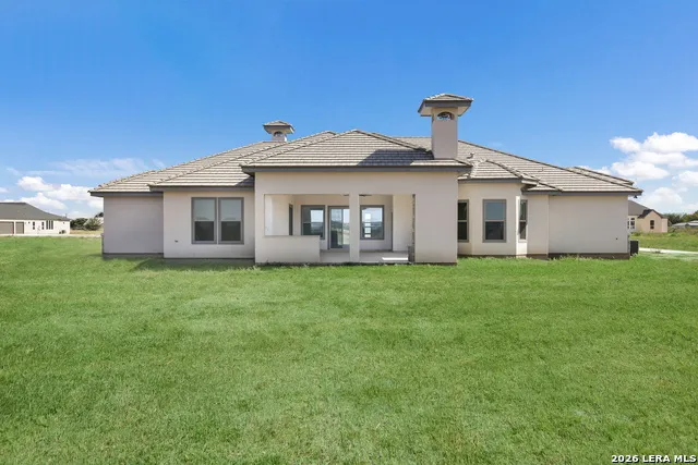 252 Venado Oaks Castroville, TX 78009