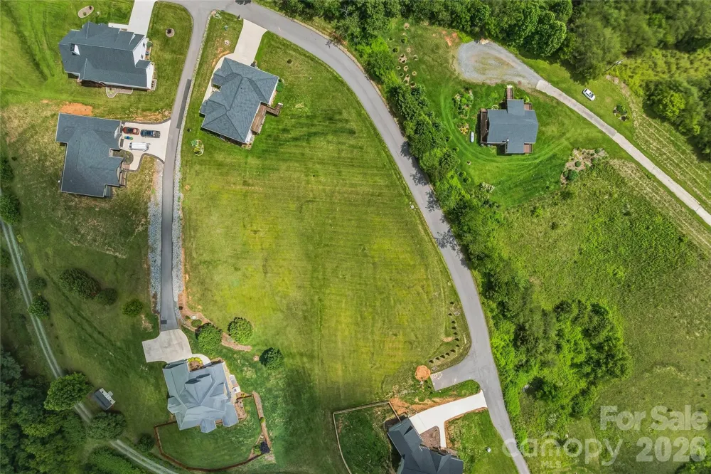 85 Horizon Way Alexander, NC 28701