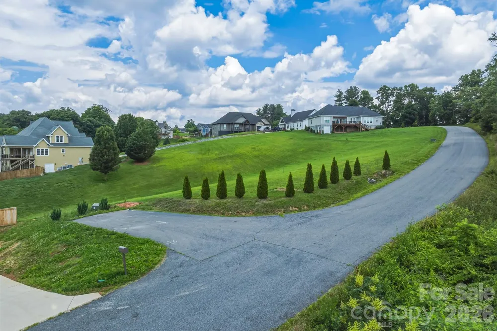 85 Horizon Way Alexander, NC 28701