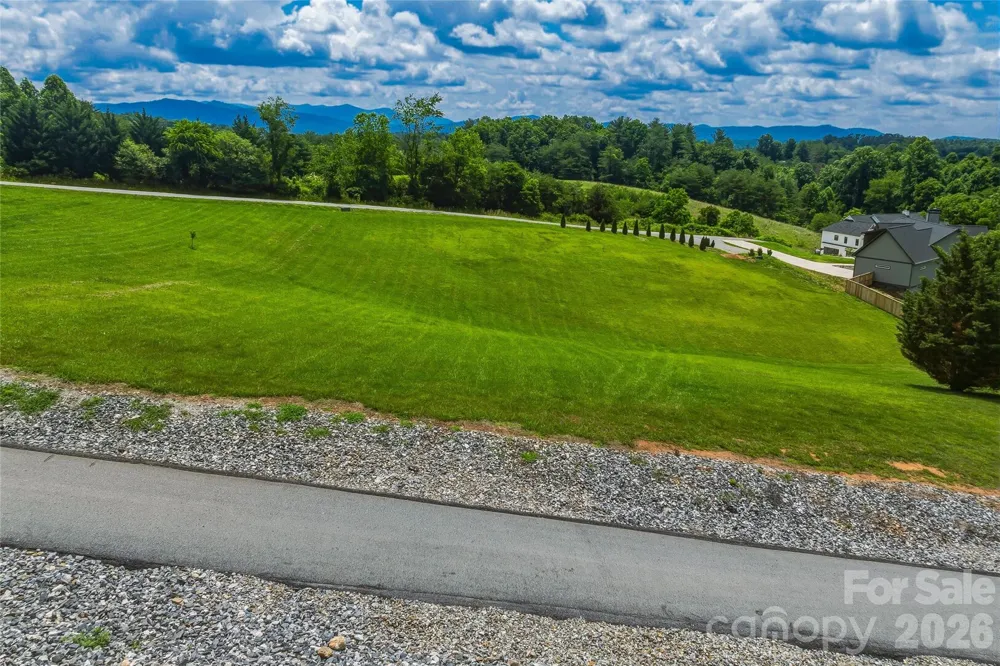 85 Horizon Way Alexander, NC 28701
