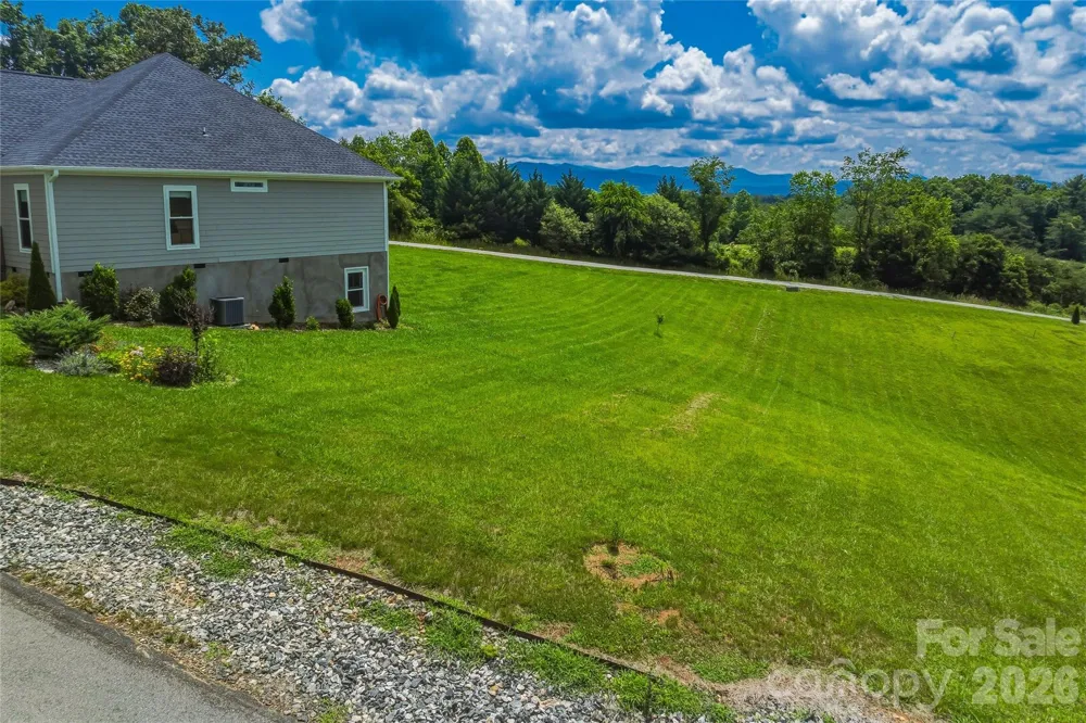 85 Horizon Way Alexander, NC 28701
