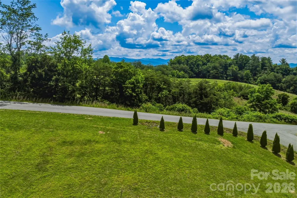 85 Horizon Way Alexander, NC 28701