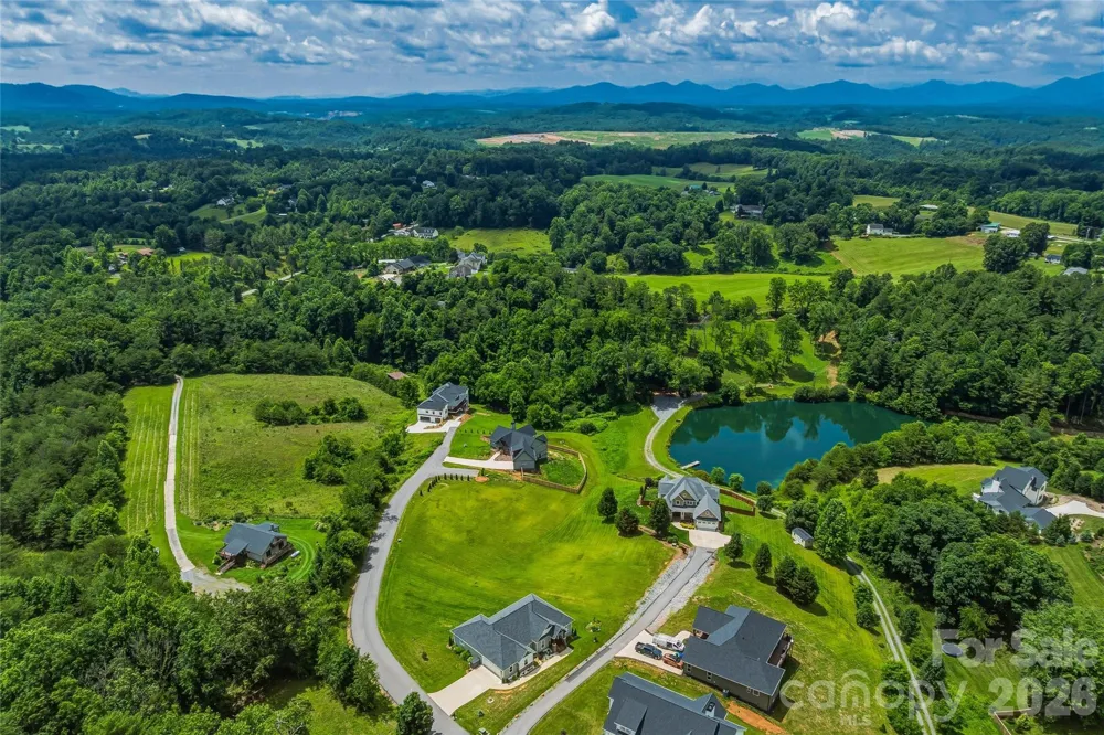 85 Horizon Way Alexander, NC 28701
