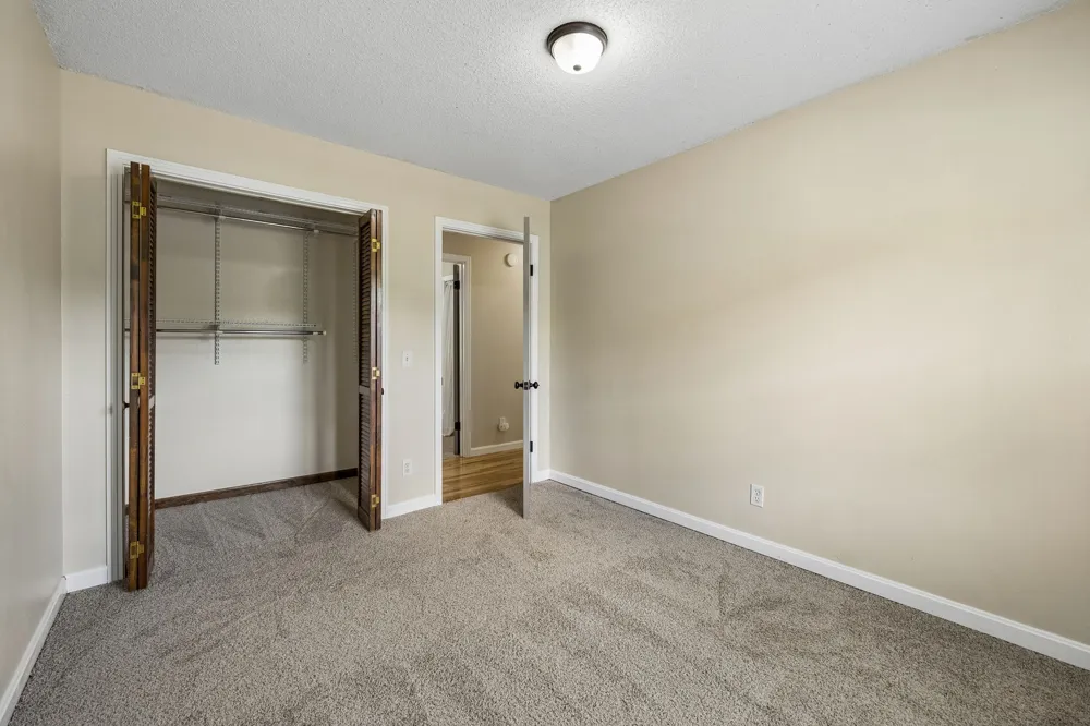 14 Morris Ln Pleasant Shade, TN 37145