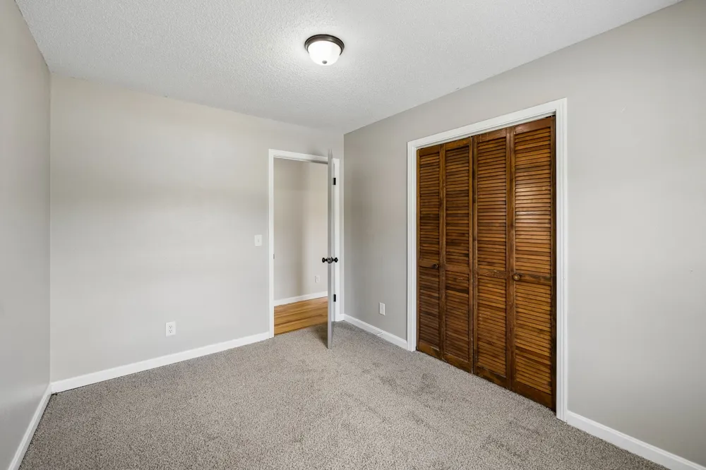 14 Morris Ln Pleasant Shade, TN 37145