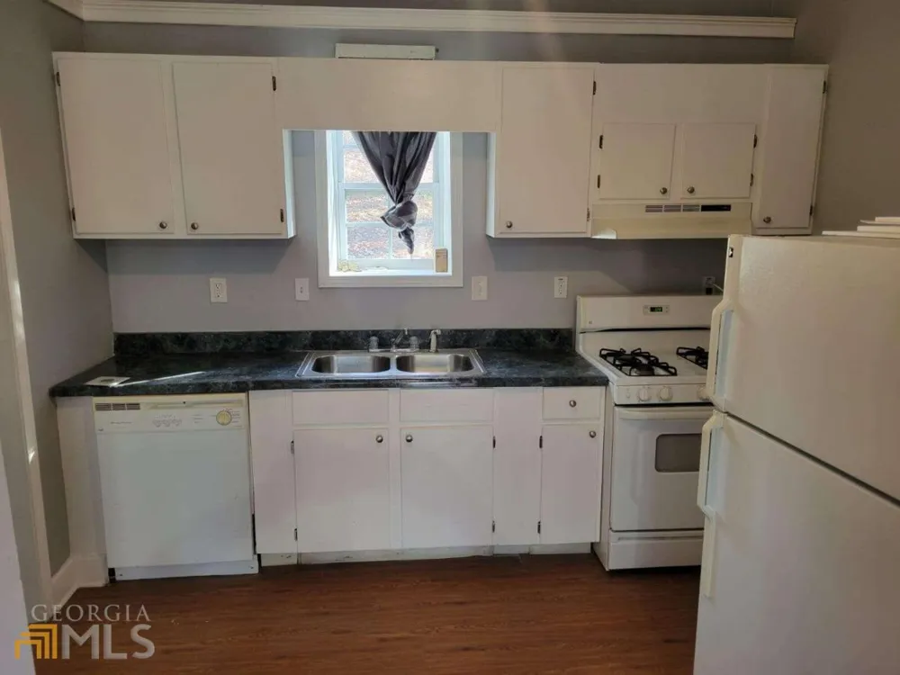 6935 Ivy Log DR Austell, GA 30168