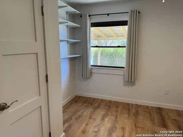 103 AMBER DR Comfort, TX 78013