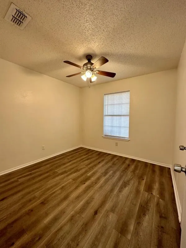11204 Liberty School Road Pelican Bay, TX 76020