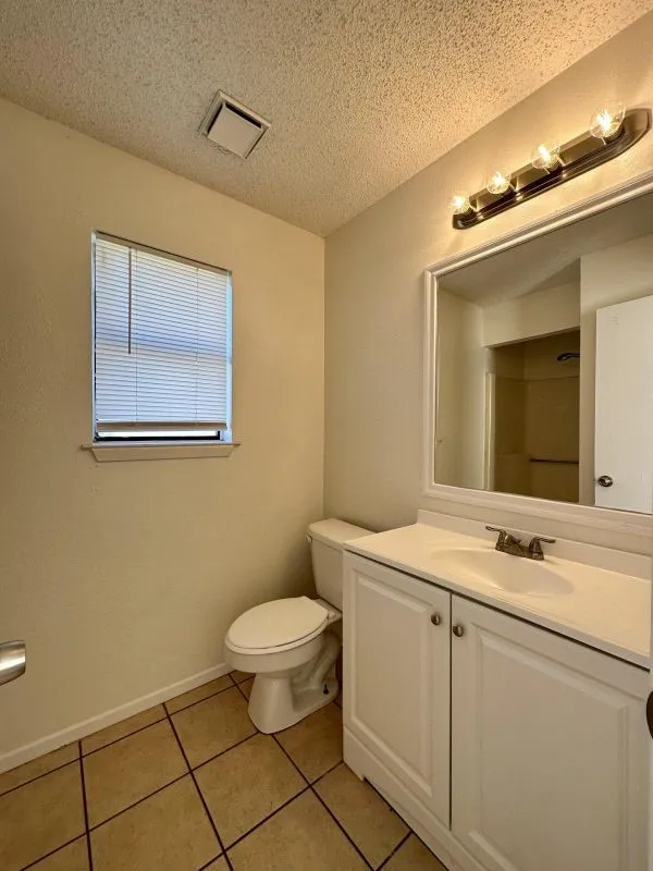 11204 Liberty School Road Pelican Bay, TX 76020