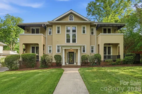 916 Bromley Road