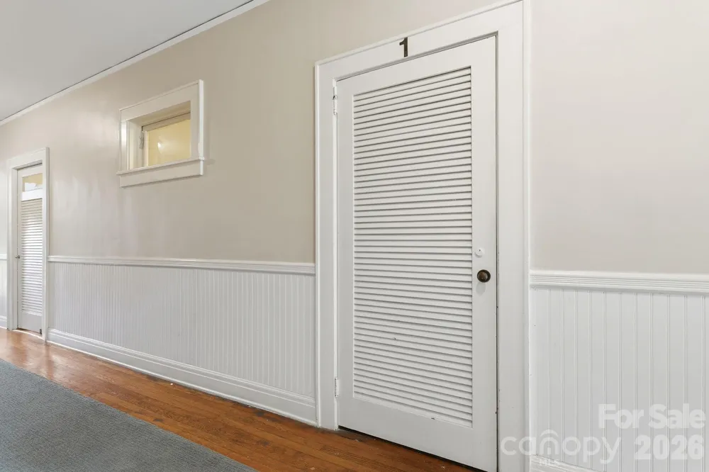 916 Bromley Road Charlotte, NC 28207