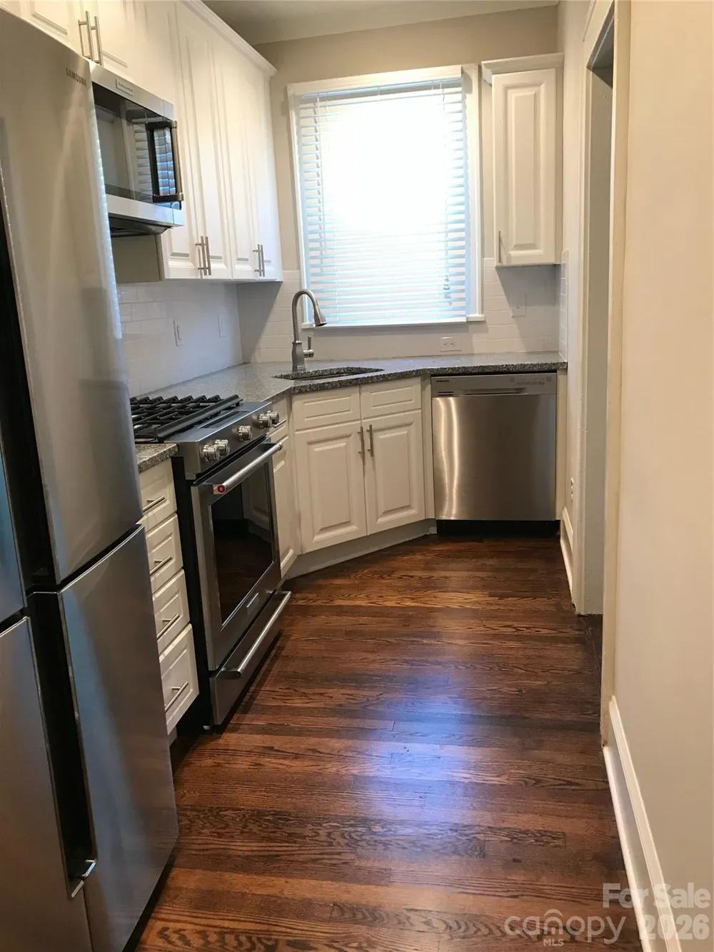 916 Bromley Road Charlotte, NC 28207