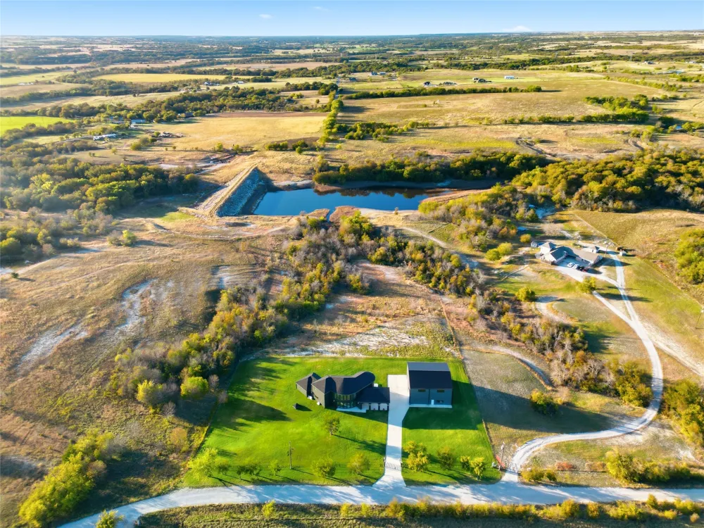 145 Rock Court Decatur, TX 76234