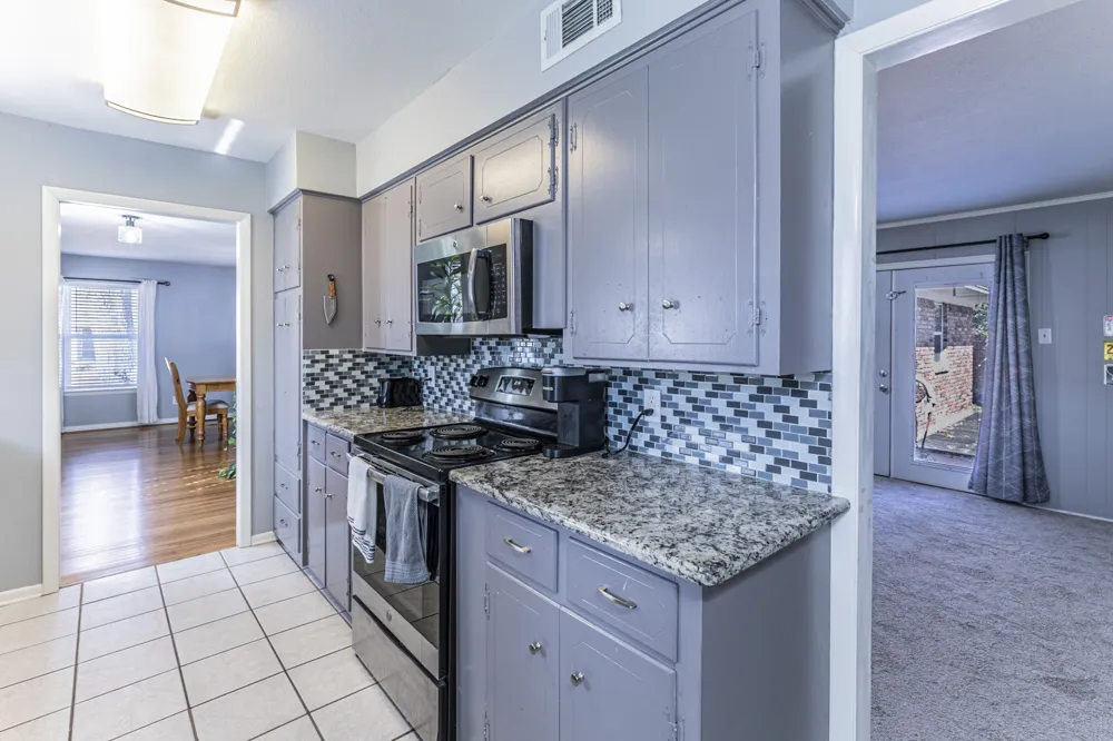 3910 Douglas Drive Garland, TX 75041