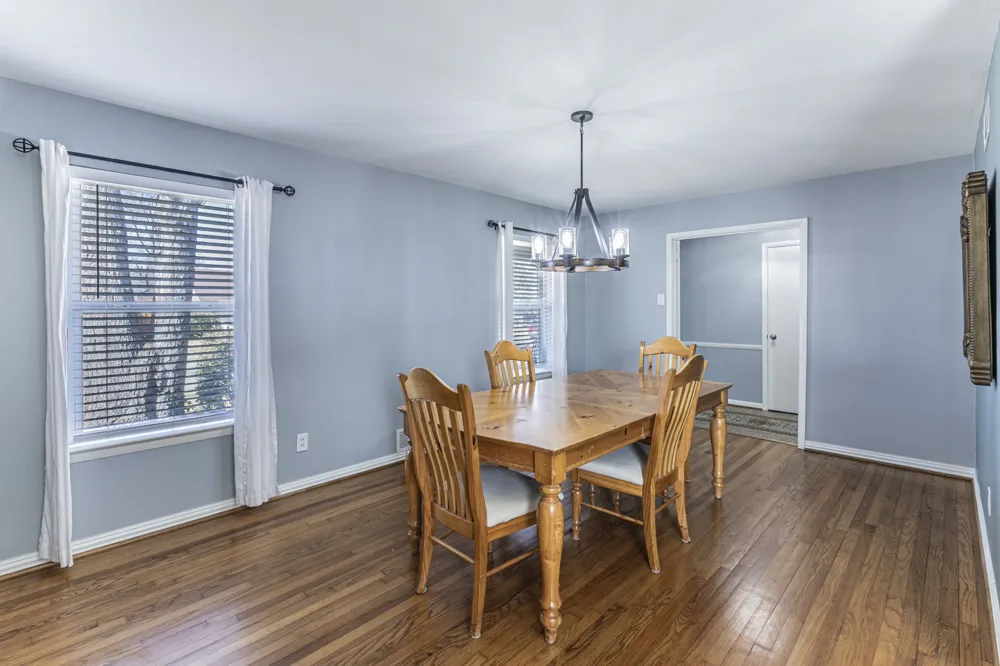 3910 Douglas Drive Garland, TX 75041