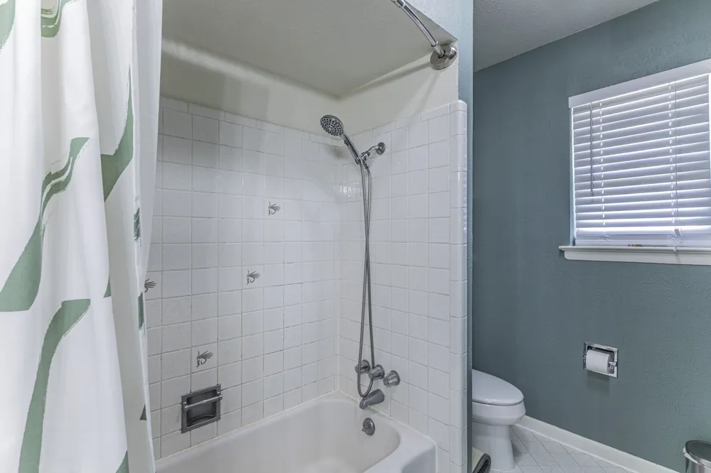 3910 Douglas Drive Garland, TX 75041
