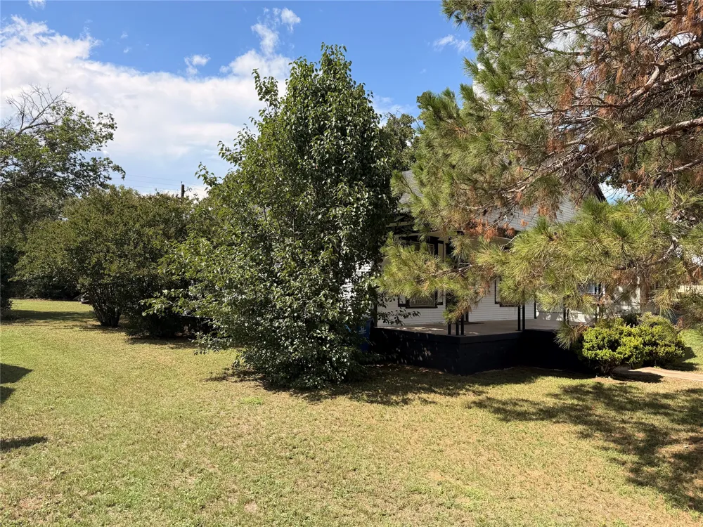 709 E 23rd Street Cisco, TX 76437