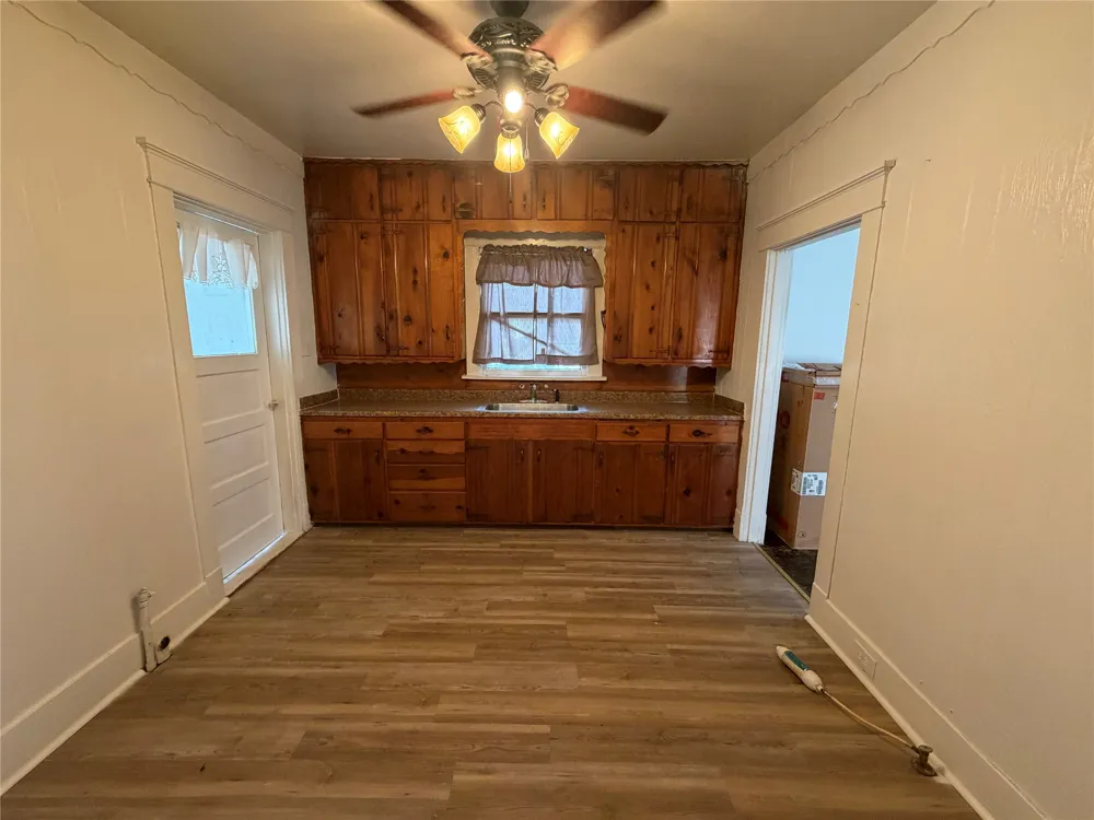 709 E 23rd Street Cisco, TX 76437