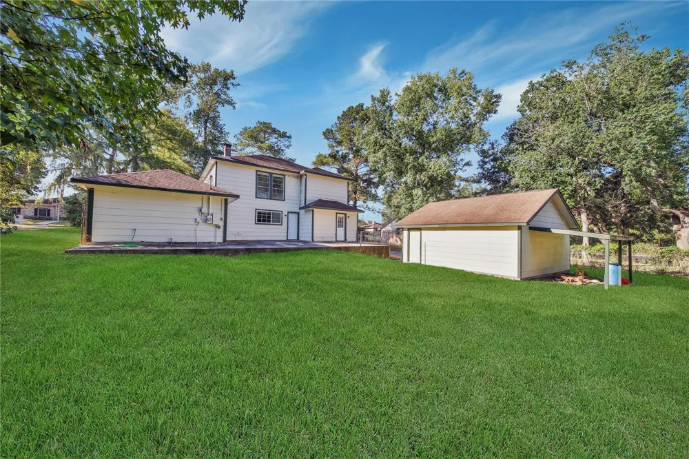 10071 Woodhollow Drive Conroe, TX 77385