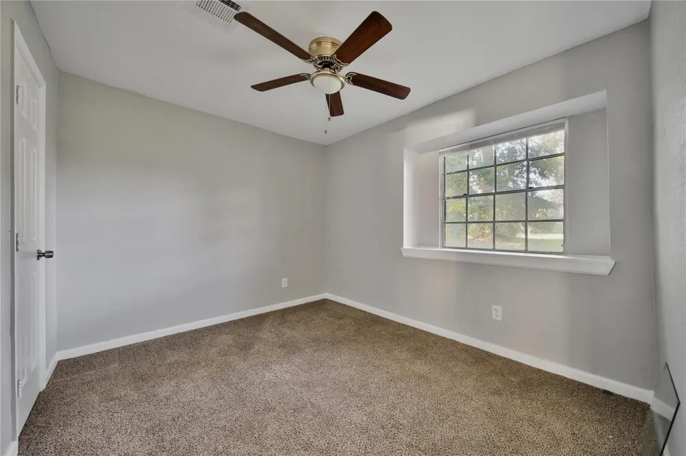 10071 Woodhollow Drive Conroe, TX 77385