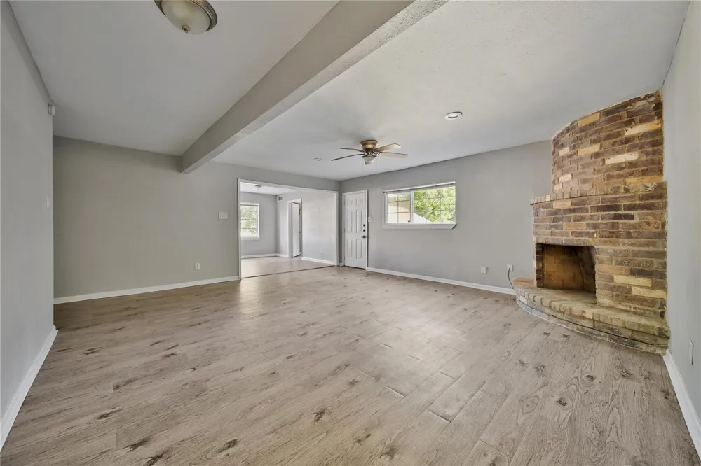 10071 Woodhollow Drive Conroe, TX 77385