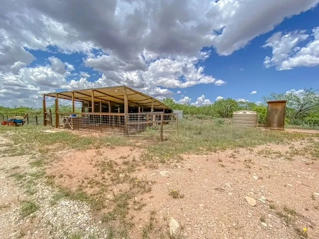 14867 County Road 407 Trent, TX 79561