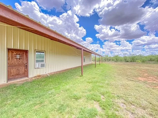 14867 County Road 407 Trent, TX 79561