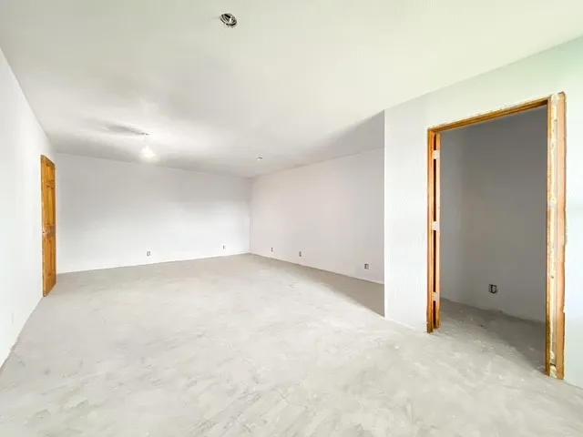 14867 County Road 407 Trent, TX 79561