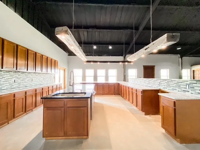 14867 County Road 407 Trent, TX 79561