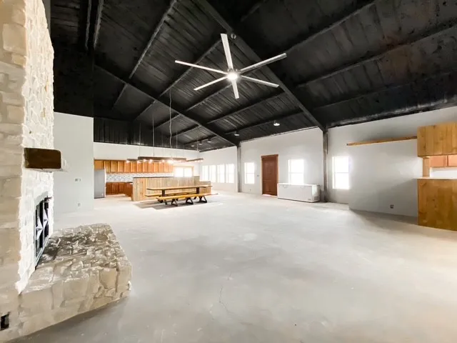 14867 County Road 407 Trent, TX 79561