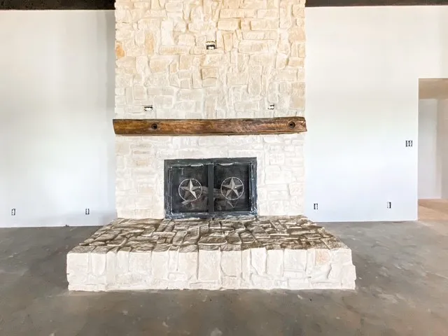14867 County Road 407 Trent, TX 79561