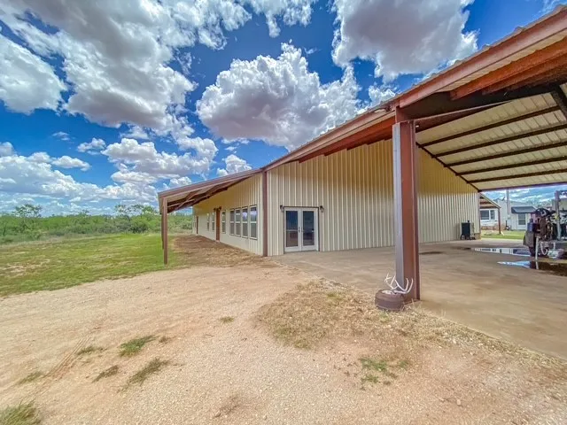 14867 County Road 407 Trent, TX 79561