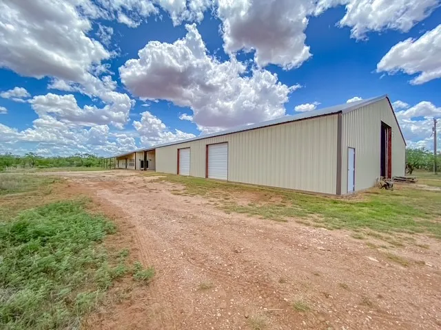 14867 County Road 407 Trent, TX 79561