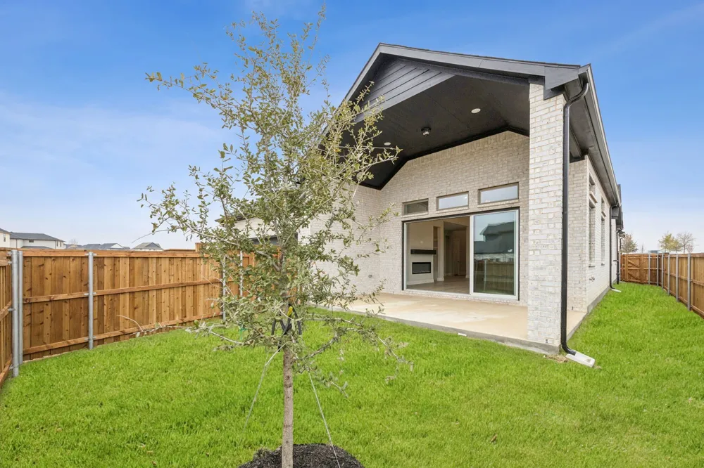 9206 Emory Oak Frisco, TX 75035