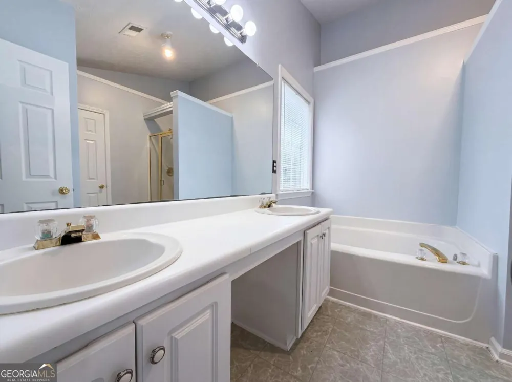 371 Ethridge DR NW Kennesaw, GA 30144