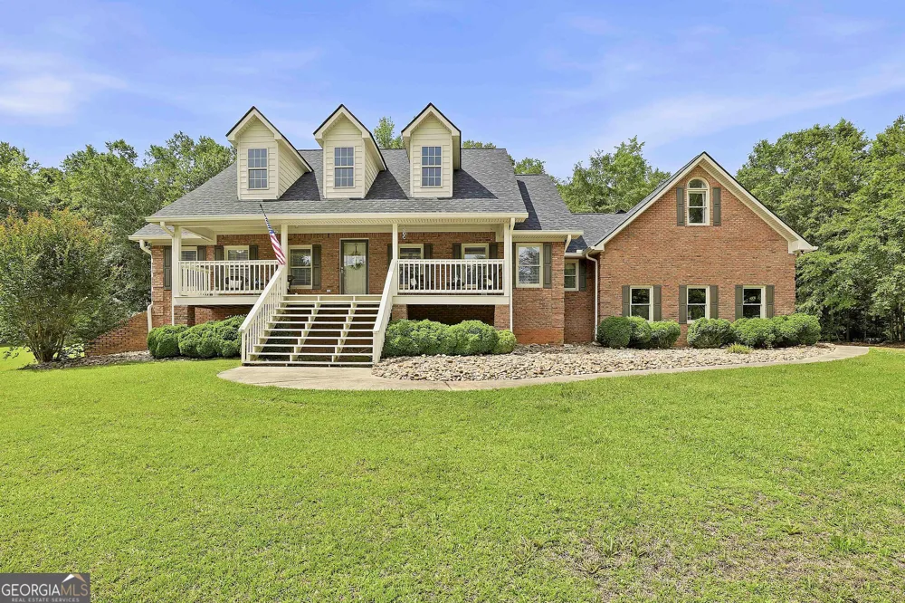 222 Lincoln RD Tyrone, GA 30290