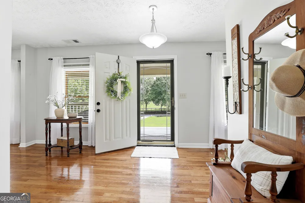 222 Lincoln RD Tyrone, GA 30290