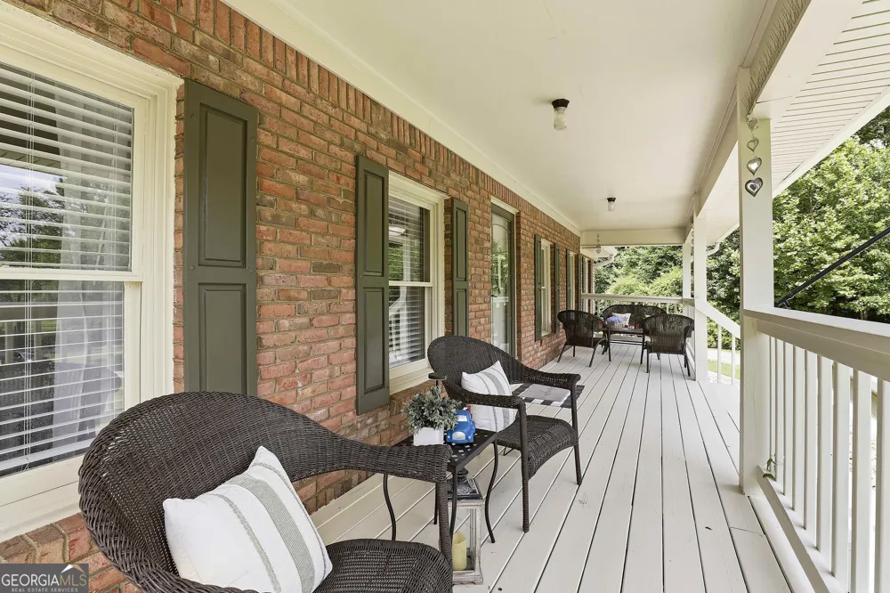 222 Lincoln RD Tyrone, GA 30290