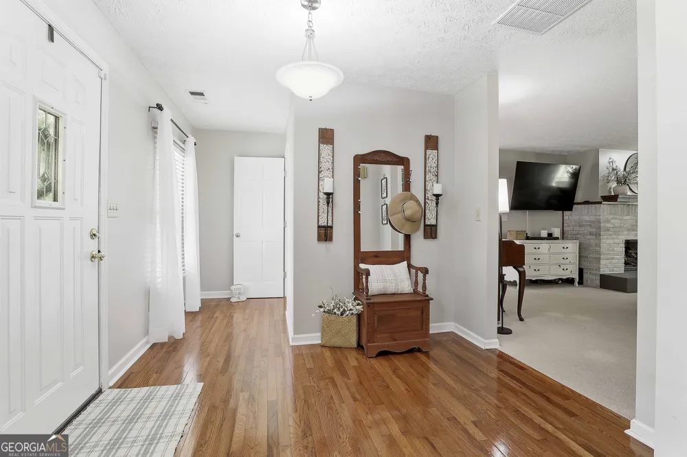 222 Lincoln RD Tyrone, GA 30290