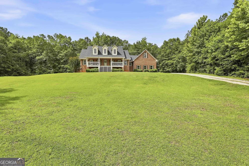 222 Lincoln RD Tyrone, GA 30290