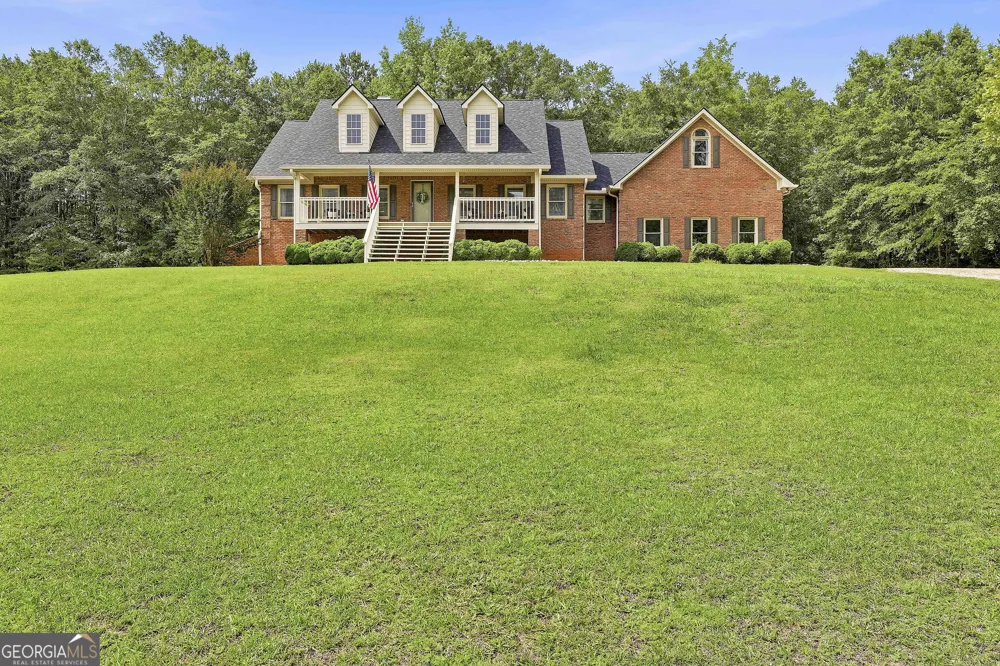 222 Lincoln RD Tyrone, GA 30290