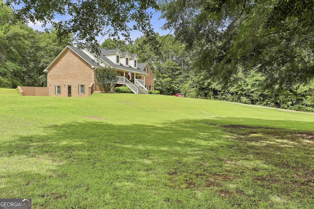 222 Lincoln RD Tyrone, GA 30290